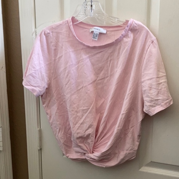 FINAL MARKDOWN Junior forever 21 knotted front tee 2x - Picture 1 of 3